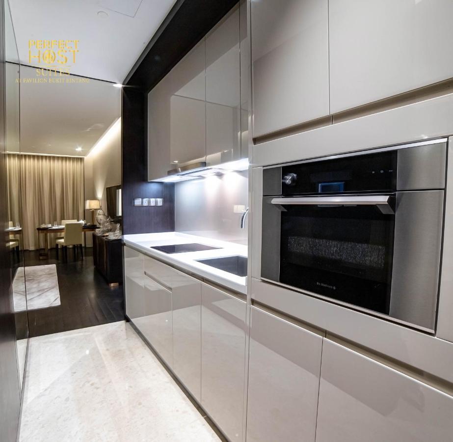 Ph Suites At Pavilion Bukit Bintang Kuala Lumpur Luaran gambar A modern kitchen